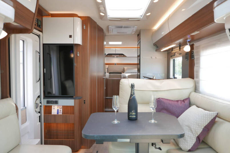 Hymer BMC-T 600 WhiteLine | Levelsysteem | Lithium | Airco | Clesana 30