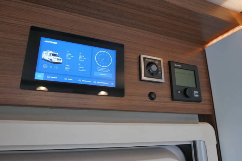 Hymer BMC-T 600 WhiteLine | Levelsysteem | Lithium | Airco | Clesana 33