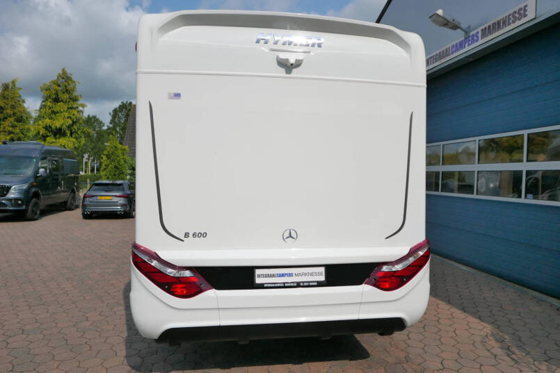 Hymer BMC-T 600 WhiteLine | Levelsysteem | Lithium | Airco | Clesana 3
