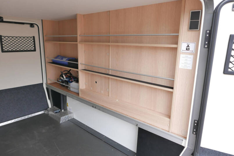 Hymer BMC-I 680 ModernComfort | Levelsysteem | Lithium | Omvormer 13