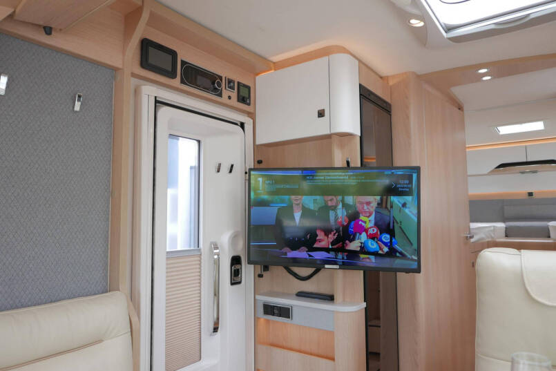Hymer BMC-I 680 ModernComfort | Levelsysteem | Lithium | Omvormer 28