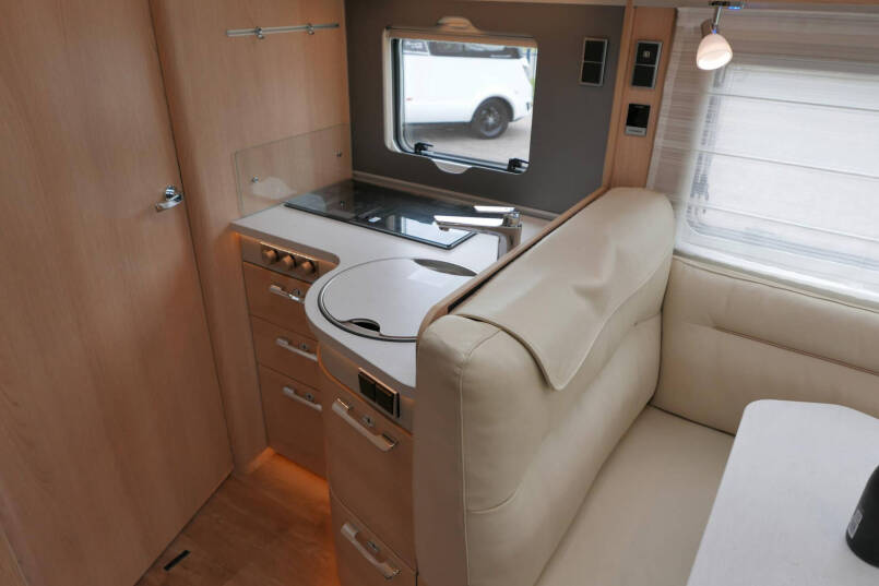 Hymer BMC-I 680 ModernComfort | Levelsysteem | Lithium | Omvormer 31