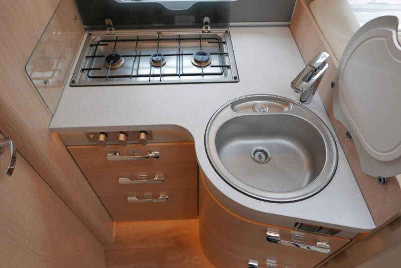 Hymer BMC-I 680 ModernComfort | Levelsysteem | Lithium | Omvormer 32