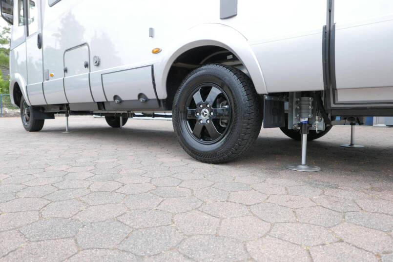 Hymer BMC-I 680 ModernComfort | Levelsysteem | Lithium | Omvormer 6