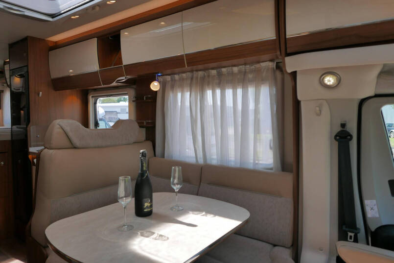 Hymer T 588 SL | AL-KO maxi | 160 pk Automaat | Levelsysteem 29