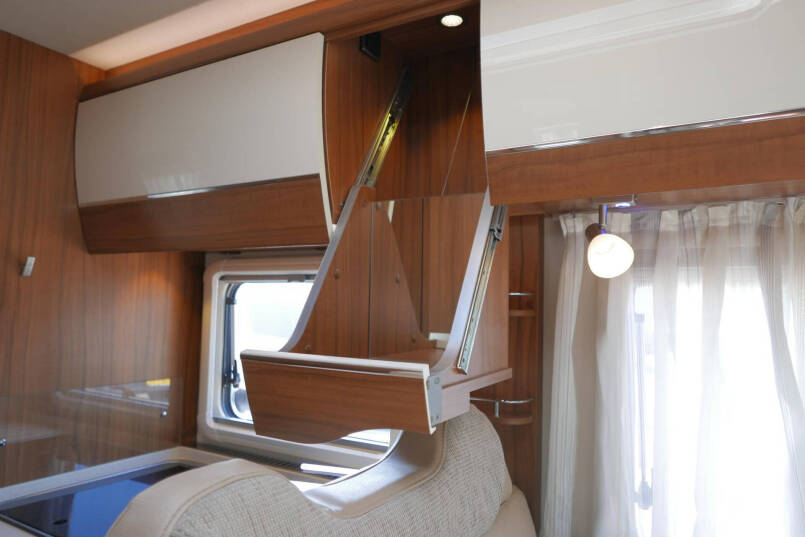 Hymer T 588 SL | AL-KO maxi | 160 pk Automaat | Levelsysteem 32
