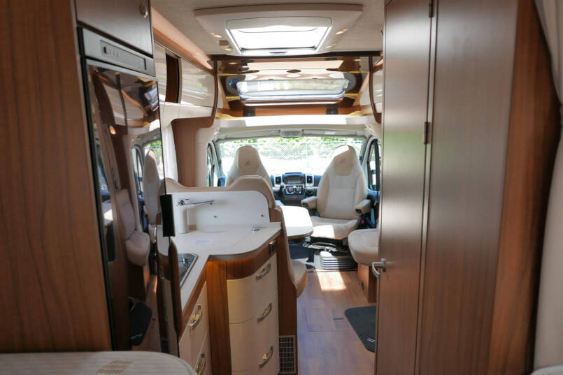 Hymer T 588 SL | AL-KO maxi | 160 pk Automaat | Levelsysteem 42
