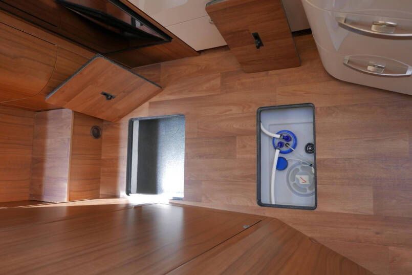 Hymer T 588 SL | AL-KO maxi | 160 pk Automaat | Levelsysteem 44