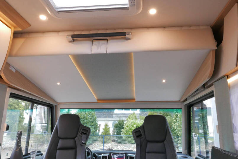 Niesmann + Bischoff Arto 79E 9G Automaat | Levelsysteem | Lithium | luchtvering | Omvormer | 53