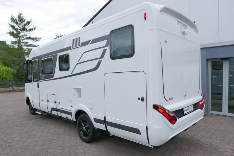 Hymer BMC-I 600 WhiteLine | Bovenkastjes | Levelsysteem | Lithium | Mercedes | 5