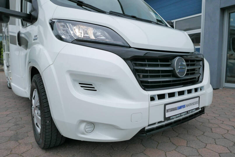 Hymer T 708 SL | 3.0 Automaat | Queensbed | Vlakke vloer | Airco 11
