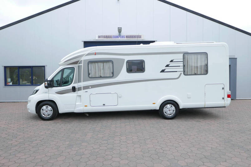 Hymer T 708 SL | 3.0 Automaat | Queensbed | Vlakke vloer | Airco 2