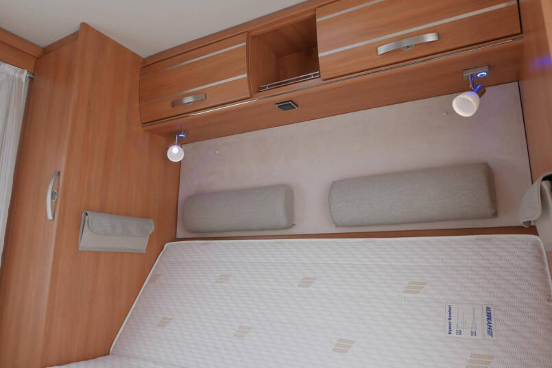 Hymer T 708 SL | 3.0 Automaat | Queensbed | Vlakke vloer | Airco 40