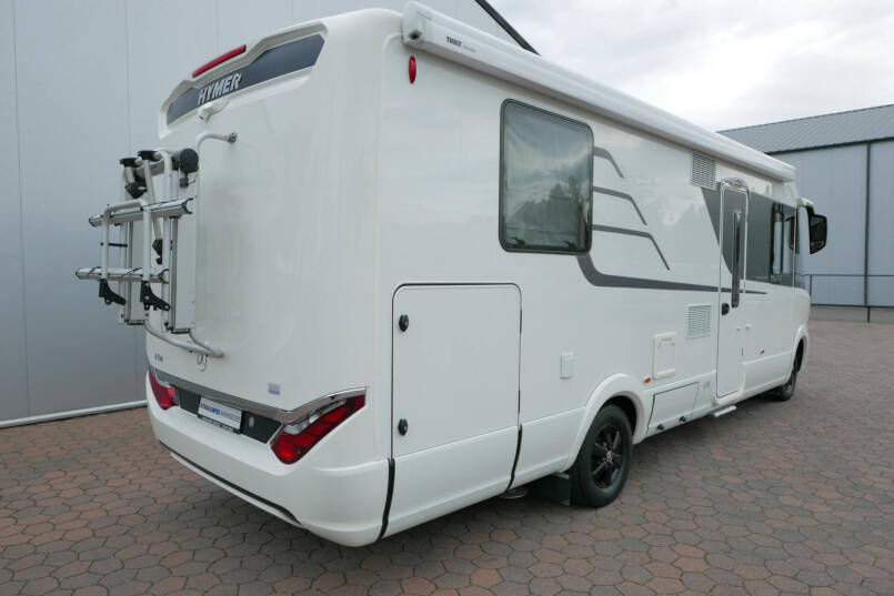 Hymer BML-I 790 MasterLine | Levelsysteem | Queensbed | Mercedes-Benz | 10