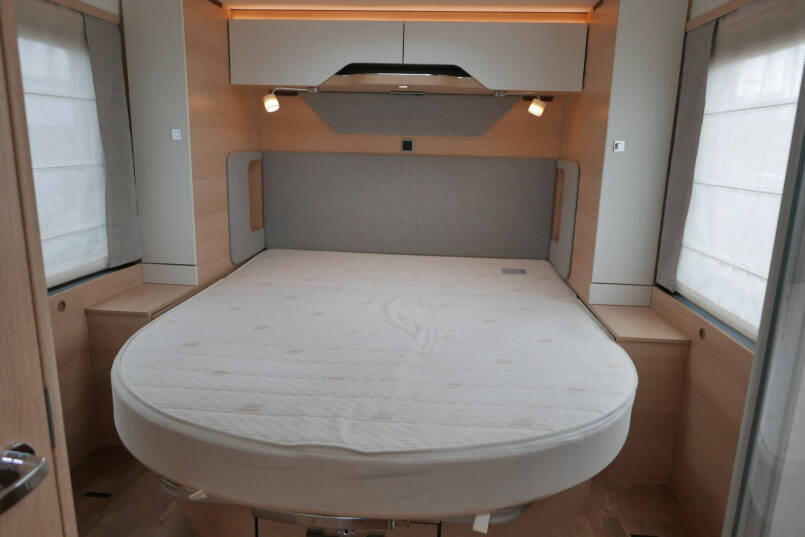 Hymer BML-I 790 MasterLine | Levelsysteem | Queensbed | Mercedes-Benz | 38