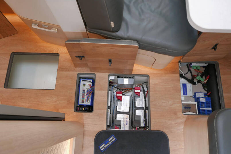 Hymer BML-I 790 MasterLine | Levelsysteem | Queensbed | Mercedes-Benz | 53