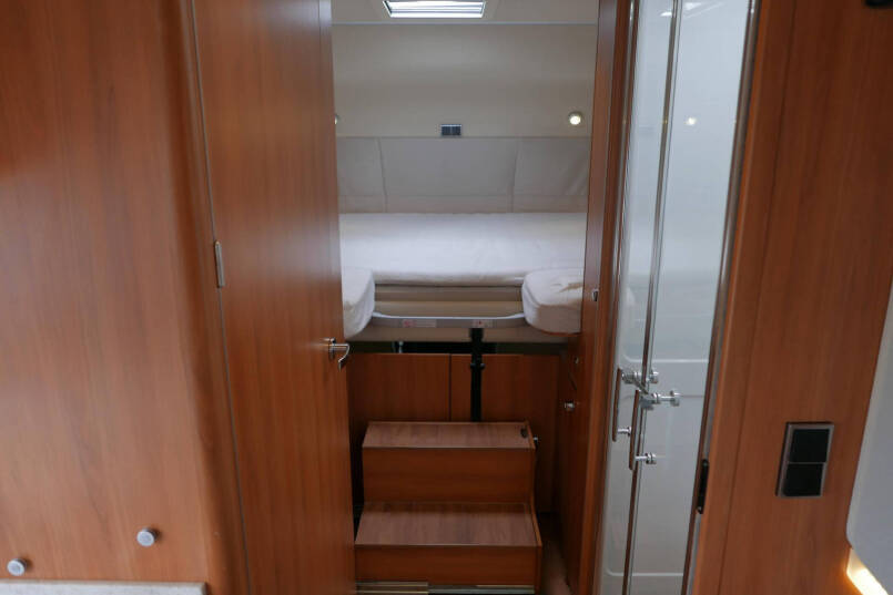 Hymer B-SL 634 Duo Mobil | Luchtvering | Levelsysteem | airco | 33