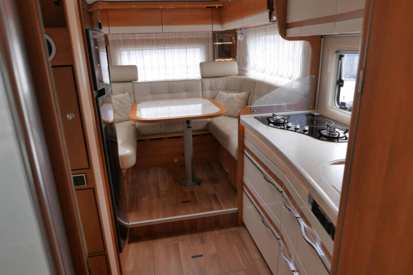 Hymer B-SL 634 Duo Mobil | Luchtvering | Levelsysteem | airco | 45