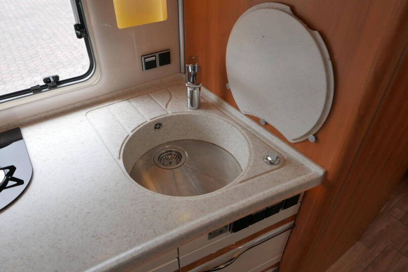 Hymer B-SL 634 Duo Mobil | Luchtvering | Levelsysteem | airco | 53