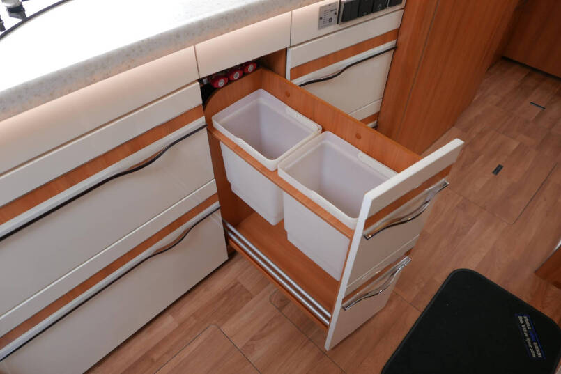 Hymer B-SL 634 Duo Mobil | Luchtvering | Levelsysteem | airco | 55