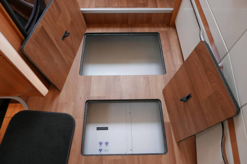 Hymer B-SL 634 Duo Mobil | Luchtvering | Levelsysteem | airco | 76