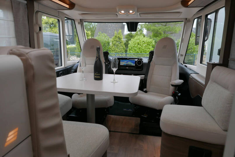 Hymer BML-I 790 MasterLine | 2024 | NIEUW | Levelsysteem | 25