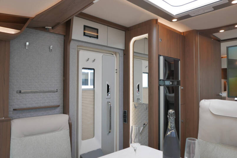 Hymer BML-I 790 MasterLine | 2024 | NIEUW | Levelsysteem | 32