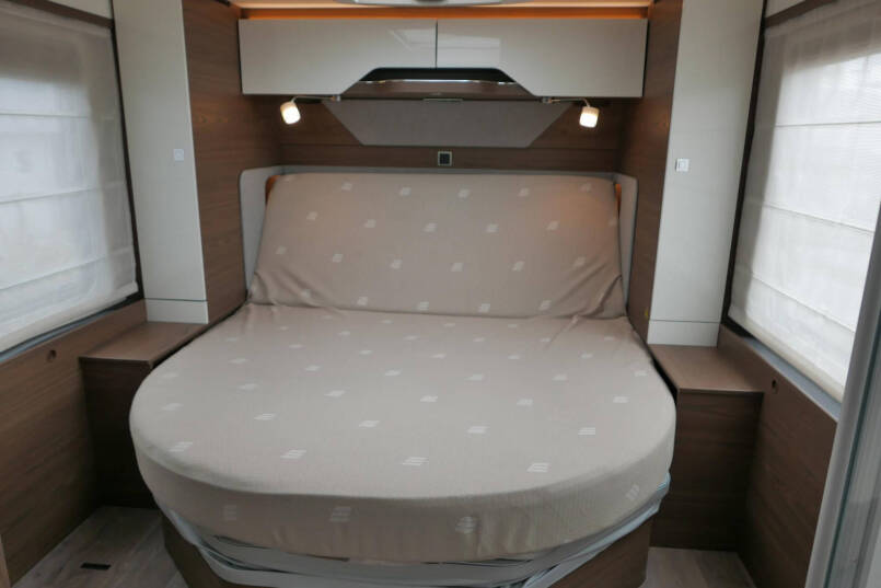 Hymer BML-I 790 MasterLine | Queensbed | Levelsysteem | Hefbed | Lithium | 46
