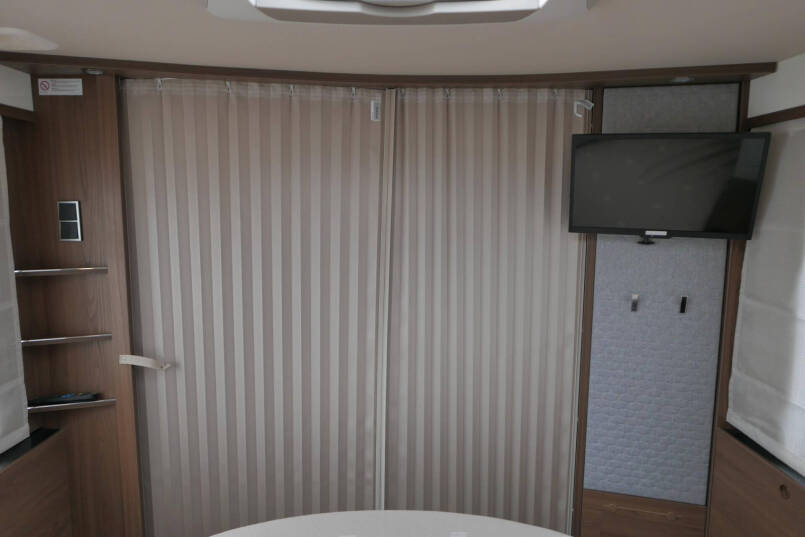 Hymer BML-I 790 MasterLine | Queensbed | Levelsysteem | Hefbed | Lithium | 55