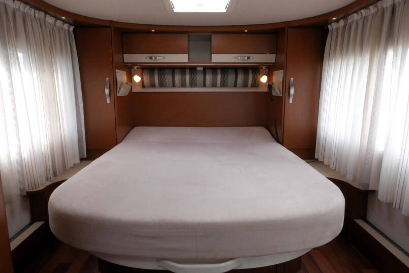 Hymer B 690 StarLine | V6 Mercedes | Queensbed | Levelsysteem | Airco 41