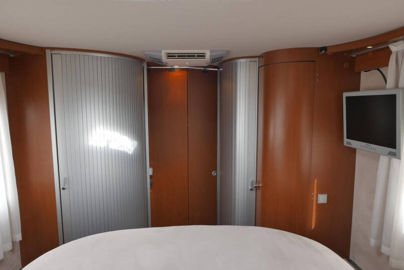 Hymer B 690 StarLine | V6 Mercedes | Queensbed | Levelsysteem | Airco 50