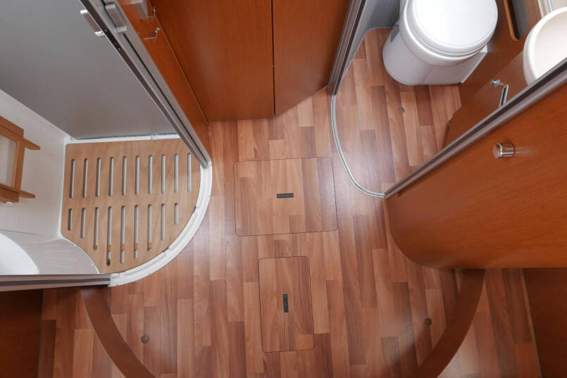 Hymer B 690 StarLine | V6 Mercedes | Queensbed | Levelsysteem | Airco 53