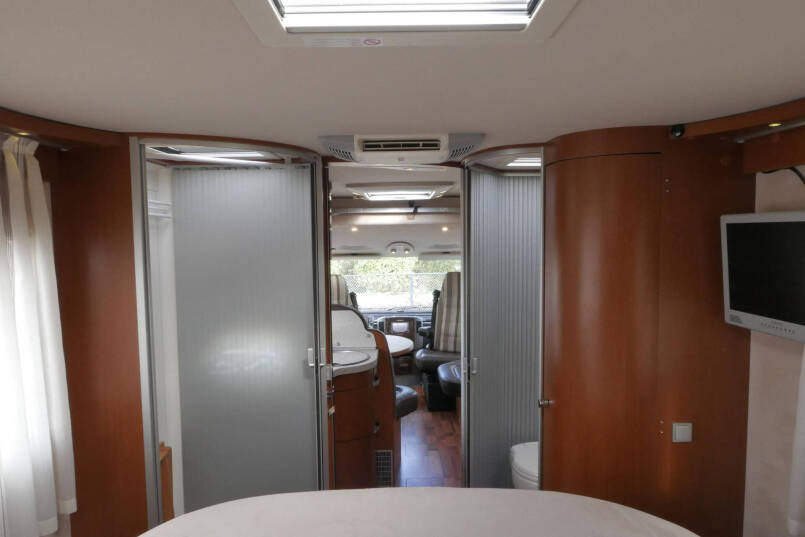 Hymer B 690 StarLine | V6 Mercedes | Queensbed | Levelsysteem | Airco 58