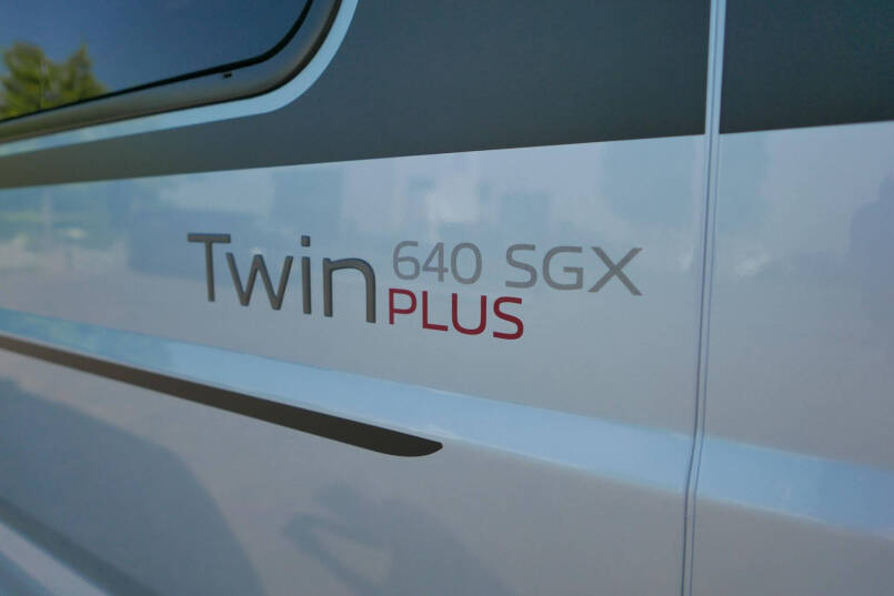 Adria Twin Plus 640 SGX | Automaat | Levelsysteem | Maxi chassis | Schotel 14