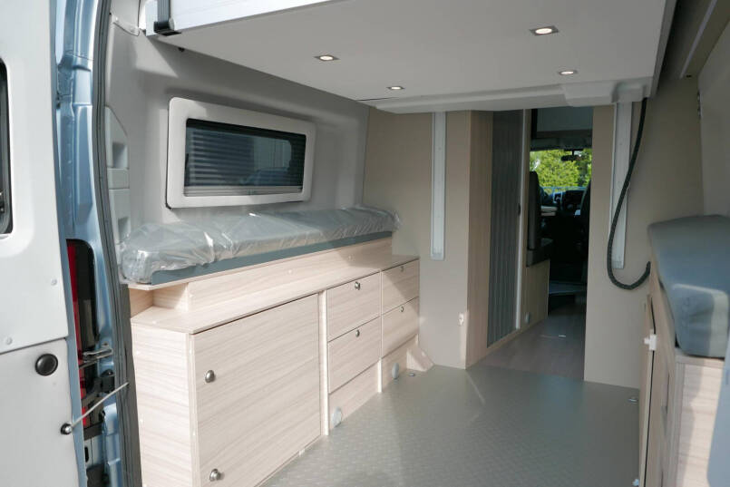 Adria Twin Plus 640 SGX | Automaat | Levelsysteem | Maxi chassis | Schotel 17