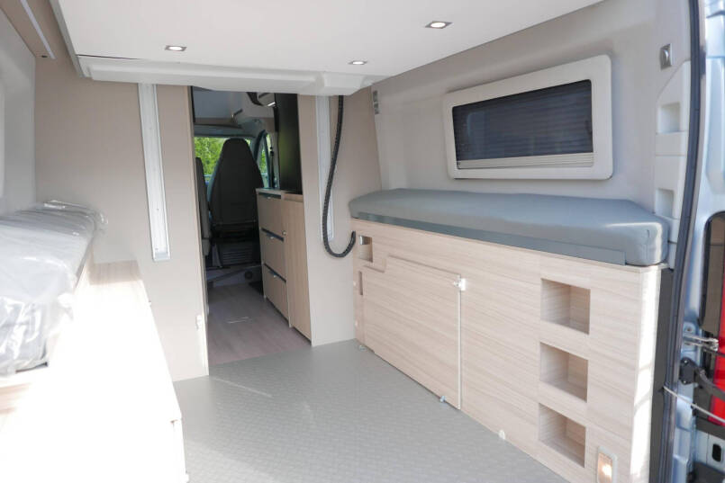 Adria Twin Plus 640 SGX | Automaat | Levelsysteem | Maxi chassis | Schotel 18