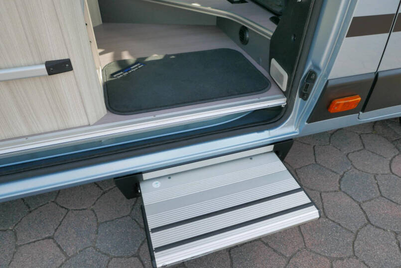 Adria Twin Plus 640 SGX | Automaat | Levelsysteem | Maxi chassis | Schotel 23