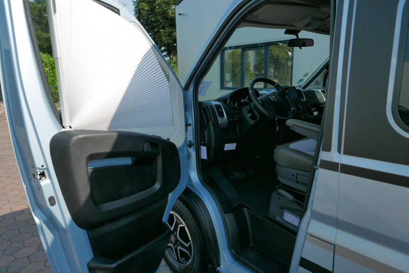 Adria Twin Plus 640 SGX | Automaat | Levelsysteem | Maxi chassis | Schotel 25