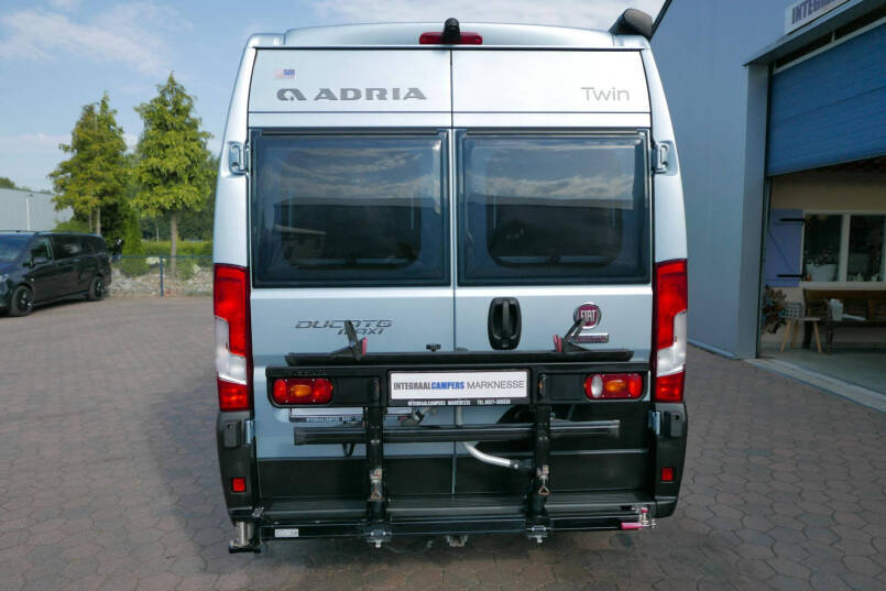 Adria Twin Plus 640 SGX | Automaat | Levelsysteem | Maxi chassis | Schotel 3