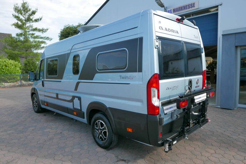 Adria Twin Plus 640 SGX | Automaat | Levelsysteem | Maxi chassis | Schotel 5