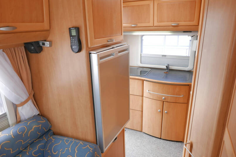 Hymer B 584 33