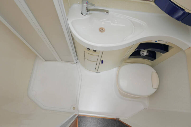 Hymer B 584 38