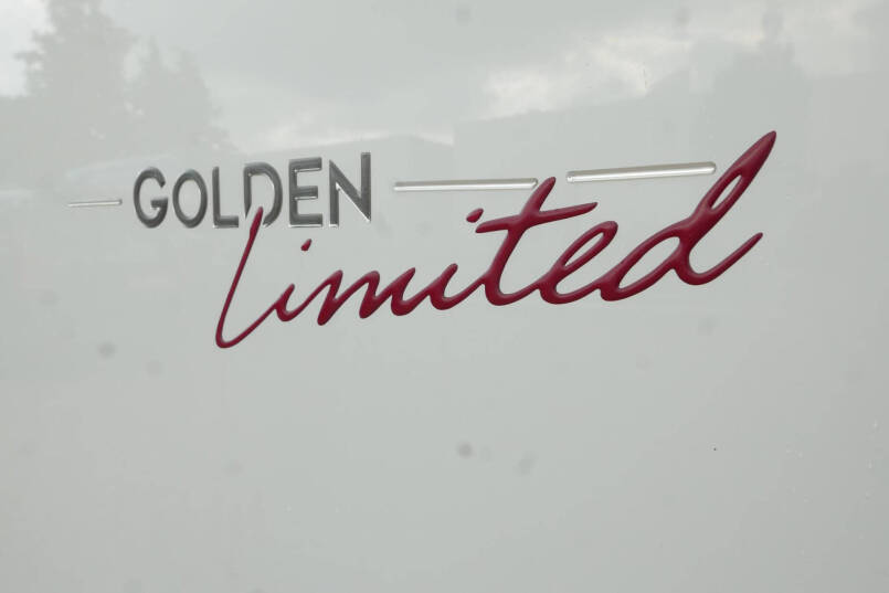 Hymer T 698 CL | 180 PK | AL-KO maxi | Queensbed 11