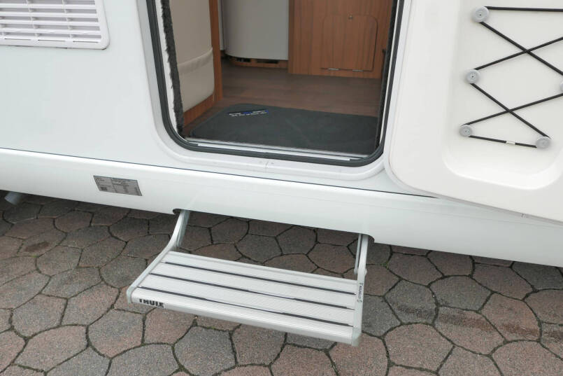 Hymer T 698 CL | 180 PK | AL-KO maxi | Queensbed 18
