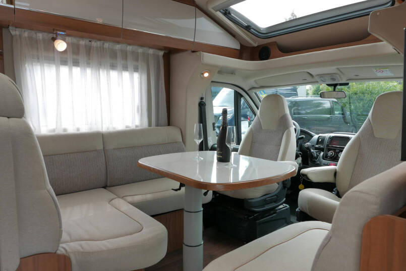 Hymer T 698 CL | 180 PK | AL-KO maxi | Queensbed 26