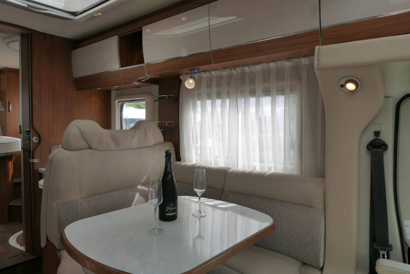 Hymer T 698 CL | 180 PK | AL-KO maxi | Queensbed 30