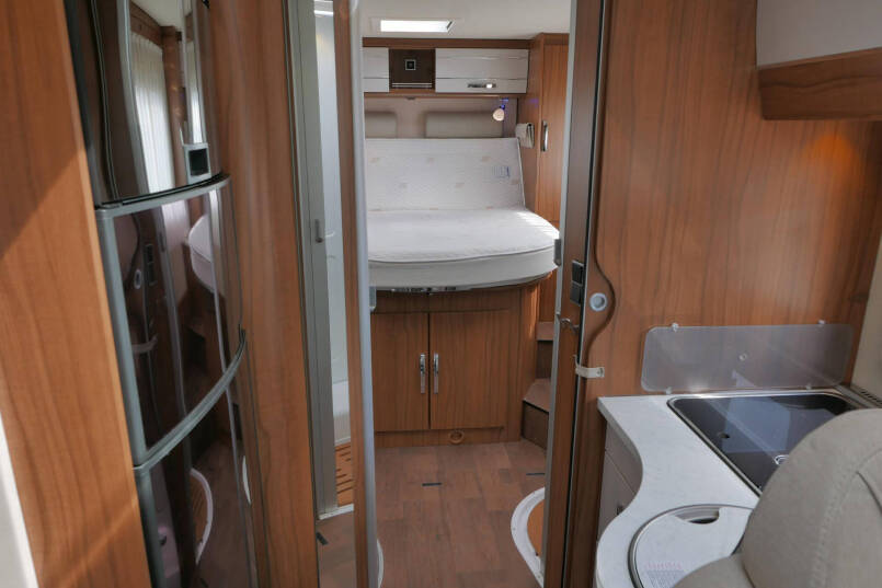 Hymer T 698 CL | 180 PK | AL-KO maxi | Queensbed 41