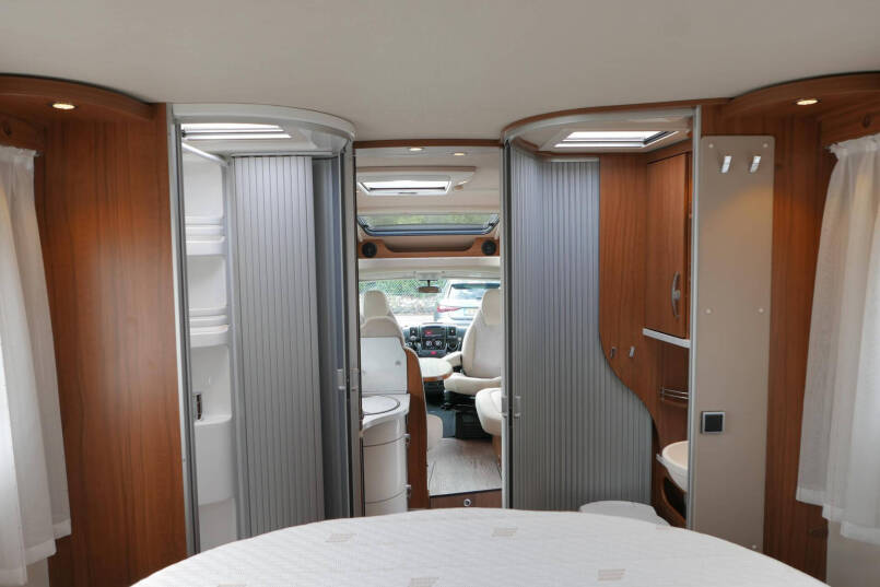 Hymer T 698 CL | 180 PK | AL-KO maxi | Queensbed 51