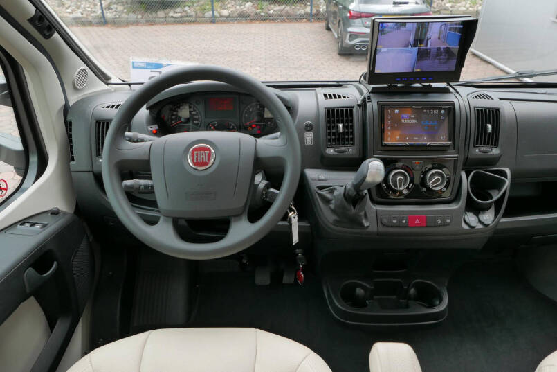 Bürstner Lyseo 736 Privilege | Automaat | Levelsysteem | Face to face | 21