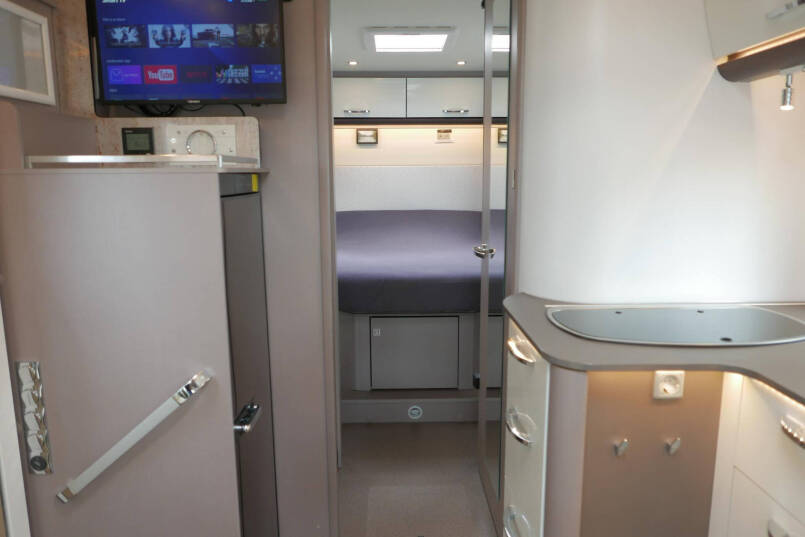 Bürstner Lyseo 736 Privilege | Automaat | Levelsysteem | Face to face | 39